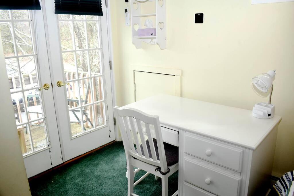 3-Bedroom Vacation Home Steps To Camelback Ski Area Ski-In Ski-Out Crescent Lake Esterno foto